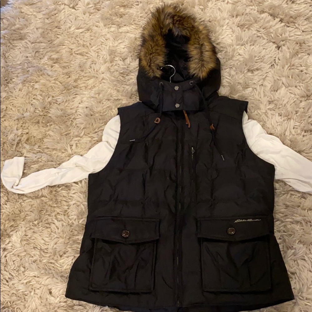Eddie Bauer down vest size XL